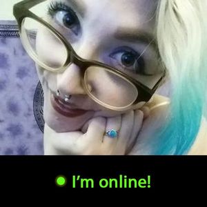 Kinky-CumSlut-Dixie