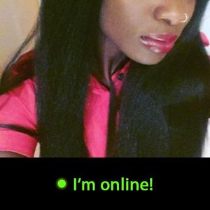 Lareine2529