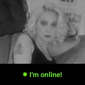Morticia-Monroe
