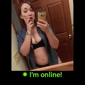 QueenButtonXO