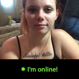 Rae-LynnXXX