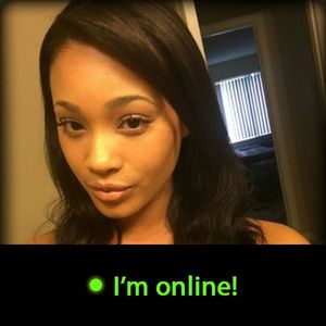RiahRenee