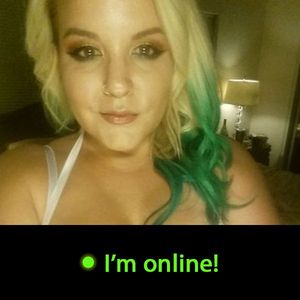 SexySarahTonin