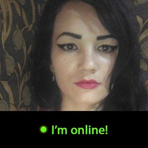 SingleBrunetteXXX