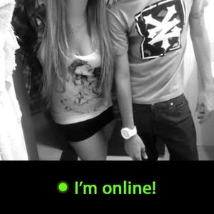 kinkyLatinCouple